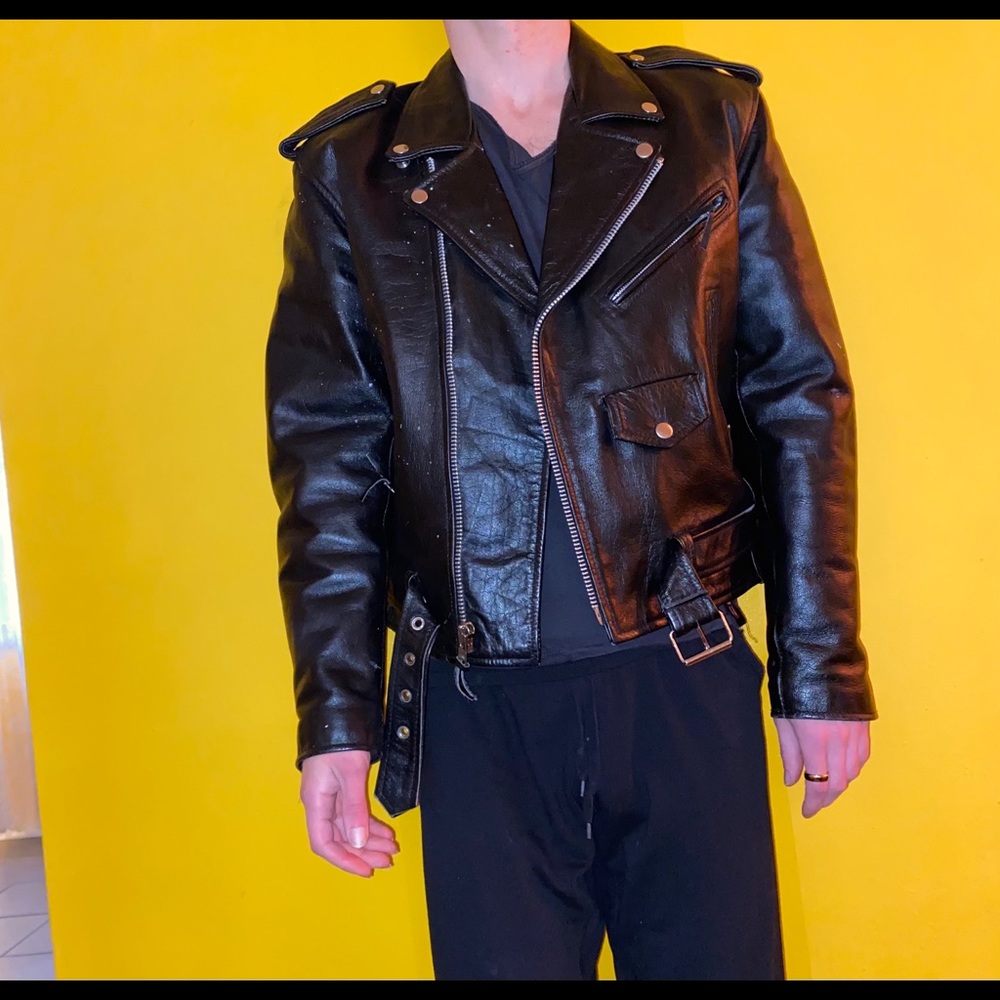 Vintage leather size 40